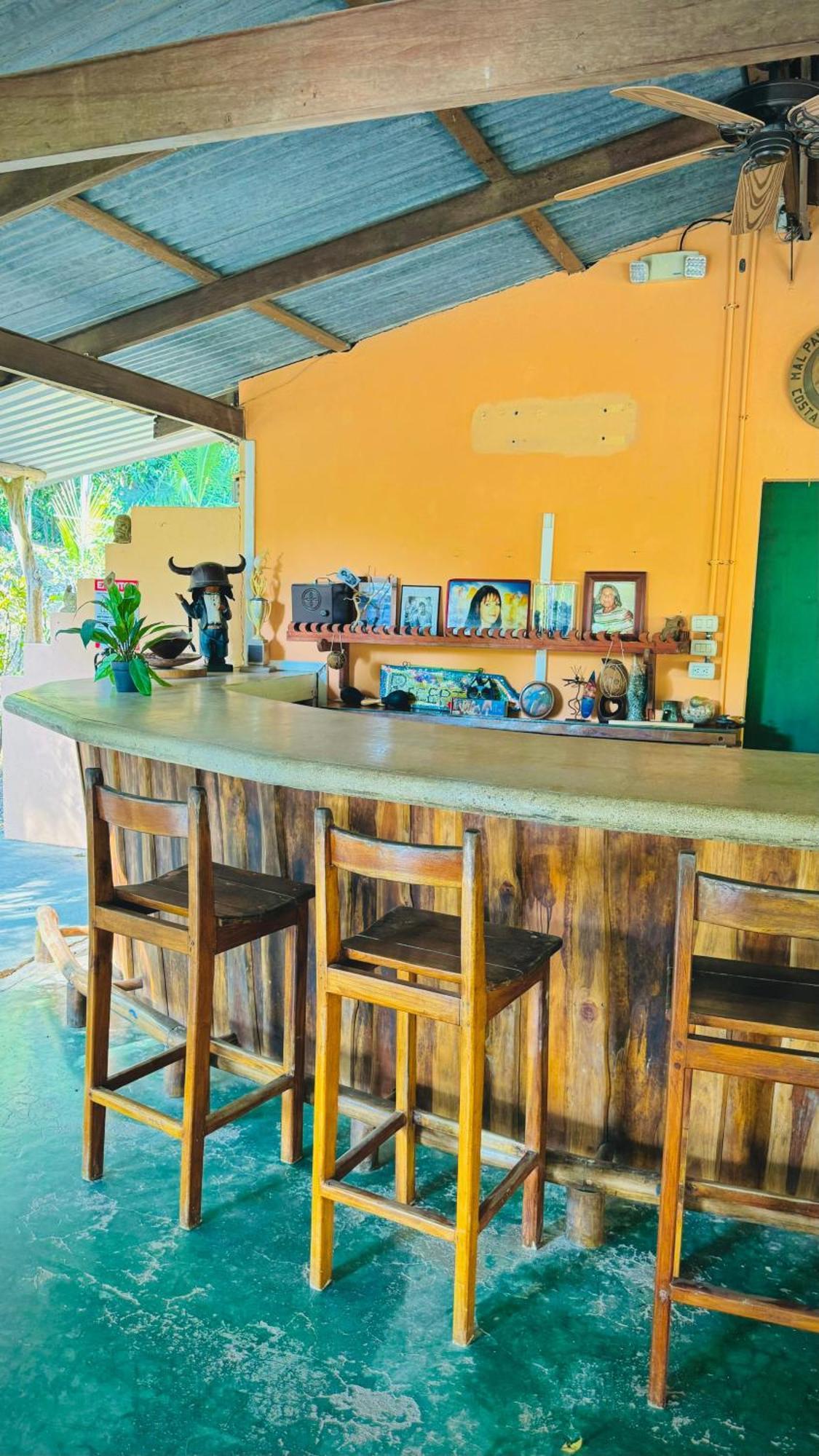 מלון Playa Santa Teresa  Mal Pais Surf Camp מראה חיצוני תמונה